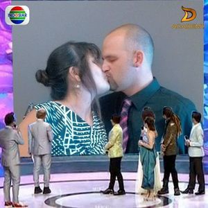 Meet your Posher, Celia